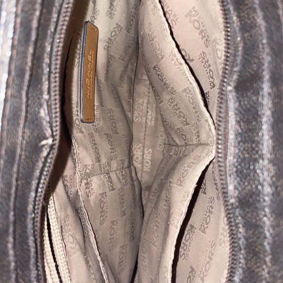 Michael Kors Crossbody Purse and Wallet - Picture 7 of 16